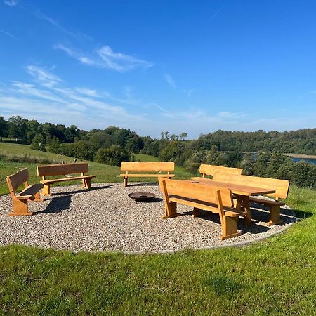 Nad Kamieniem - Domki Caloroczne Dolgie Exteriör bild